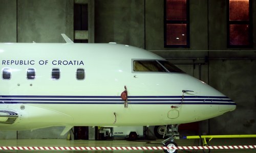 Državnim zrakoplovom iz Dubrovnika u Zagreb prevezena beba u inkubatoru