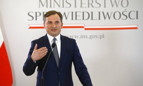 Poljska vladajuća koalicija ipak se nije raspala zbog proračuna EU-a