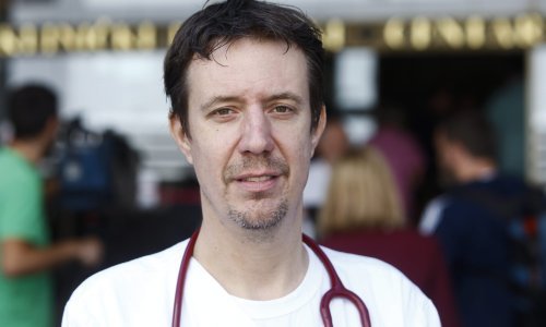 Pulmolog Srića: 'Saborski zastupnici ne trebaju se cijepiti prije ugroženih skupina. Po čemu su oni ugroženi?'