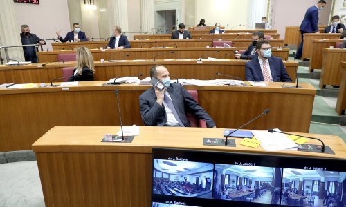 Oporba u žestokoj ofenzivi zbog stambenih kredita, Horvat im odgovara: Ova će mjera promijeniti demografsku sliku