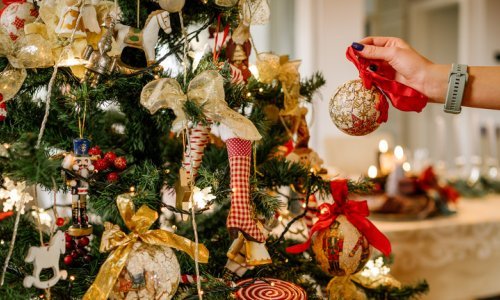 Kako tehnologija nadopunjuje tradiciju i olakšava pripreme za Božić?