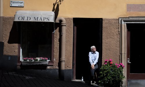 Švedska je propustila zaštititi starije ljude u ustanovama od virusa