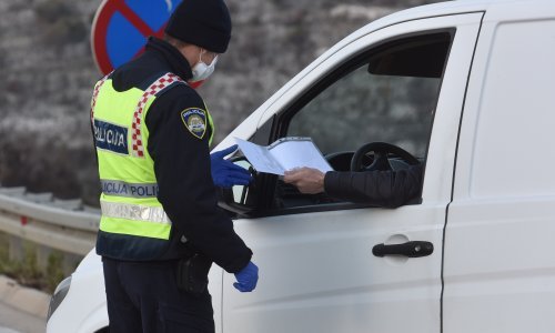Od utorka zabrana kretanja između županija, vraćaju se propusnice, a pogledajte do kada bi to trebalo trajati