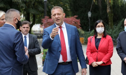 Jača sukob u HSS-u, Beljakovi oponenti najavili izbornu skupštinu stranke za 16. siječnja: On, de facto, više nije član stranke