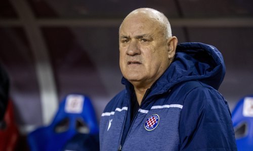 [VIDEO/FOTO] Trener Hajduka nakon teškog poraza mnoge iznenadio izjavom o svojim igračima i igri: To ne postoji nigdje na svijetu!