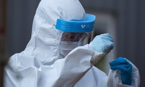 U svijetu blizu 80 milijuna zaraženih, Britanija sve izoliranija zbog novog soja