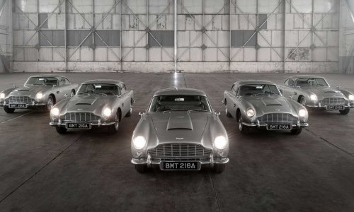 [FOTO/VIDEO] Znate li što je bolje od jednog Aston Martin DB5 Goldfingera? Pa njih pet!