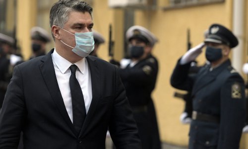 Predsjednik Milanović i deset ministara u četvrtak će se javno cijepiti protiv covida-19
