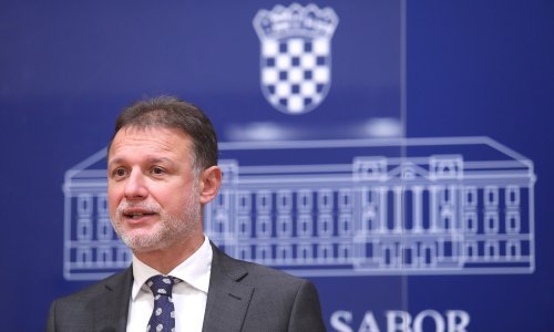 Jandroković: Prije 30 godina Sabor je donio 'Božićni Ustav'