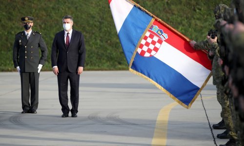 'Vladimir Šeks je mračan čovjek. On bi nakon bezazlenog incidenta tražio smjenu Predsjednika Republike!'