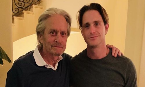 Michael Douglas ne može sakriti ponos: Na svijet je stigao maleni Ryder