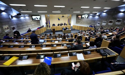 Nasrnuo na bošnjačkog zastupnika koji mu je čestitao Božić jer se izjasnio kao Hrvat: Dokazao sam se kao musliman