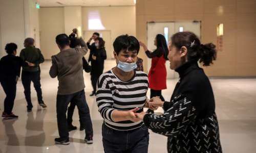 U Kini broj novozaraženih covidom najveći u zadnjih šest mjeseci