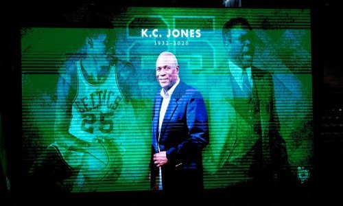Bio je ovo jedan od najtužnijih Božića za ljubitelje NBA košarke; preminuo je legendarni igrač Bostona koji nikad nije gubio finala