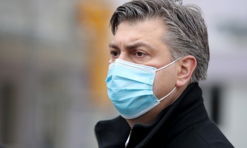Plenković: 'Uvjeren sam da će se kroz mjesece pred nama ogroman broj građana cijepiti'