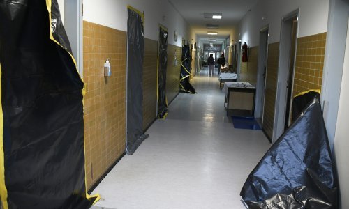 U potresu je oštećena sisačka bolnica: Jako se treslo, posebno su se prepali covid-pacijenti koji su na kisiku i trebaju ležati