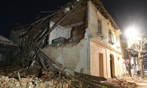 Od početka 20. stoljeća najmanje sedam jednakih i četiri jača potresa od onog kod Petrinje