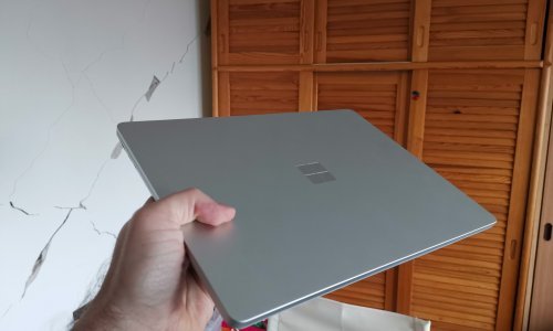 [FOTO] Microsoft Surface Laptop Go stigao nam je na test: Pogledajte što je pokazao ovaj perolaki prijenosnik