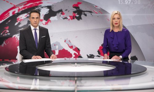 Damira Gregoret i Adrian De Vrgna dobro su se snašli u ulozi voditelja 'RTL-a Danas', ali djeluju kao da im je malo tijesno u studiju