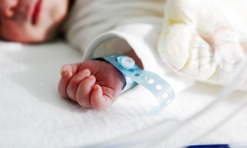 Sva novorođena djeca u Hrvatskoj od 1. ožujka testirat će se na neizlječivu genetsku bolest