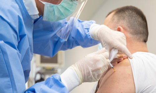 Nizozemska popustila nakon pritiska javnosti i kreće s cijepljenjem protiv koronavirusa