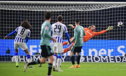 Nastavljena nevjerojatna gubitnička serija Schalkea; slavni bundesligaš stigao korak do neslavnog rekorda