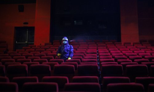 Poslovni model star preko stotinu godina ozbiljno je uzdrman: Hoće li kina preživjeti pandemiju?