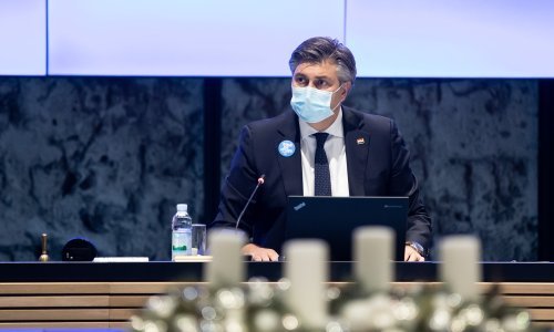 Plenković: Ispitat ćemo zašto su se srušile kuće obnovljene nakon rata