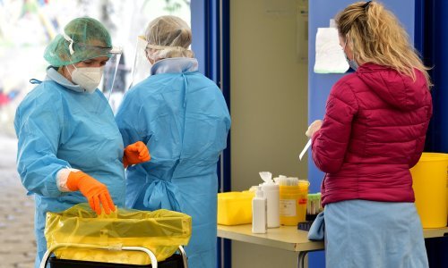 Slovenija ublažava mjere uz velik oprez zbog engleskog soja virusa