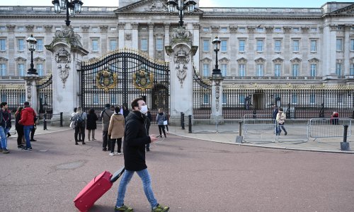 Zaposlenik krao po Buckinghamskoj palači i ukradene predmete prodavao na ebayu, pa završio osam mjeseci u zatvoru