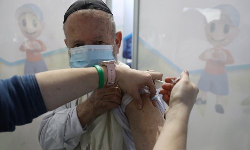 Ohrabrujući preliminarni podaci nakon cijepljenja Pfizerovim cjepivom