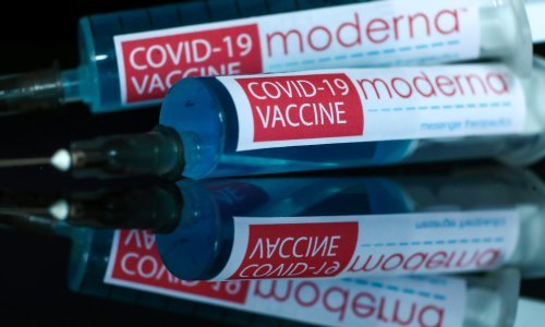Američki CDC: Čini se da su ozbiljne alergijske reakcije na Modernino cjepivo rijetke