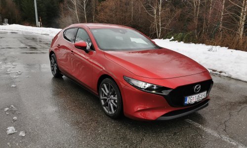 [FOTO/VIDEO] Vozili smo Mazdu3 Skyactiv-G150; lijepi hatchback sa snažnijim blago hibridnim benzinskim motorom