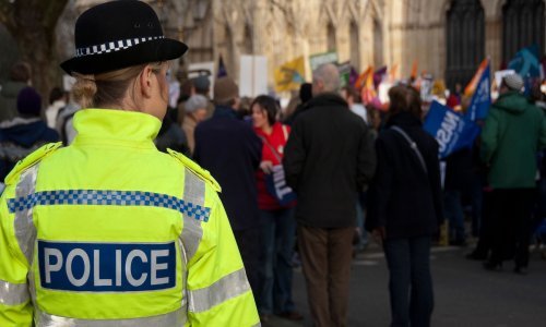 Britanska policija rastjerala svadbu s 400 uzvanika; organizatoru kazna od 10 tisuća funti