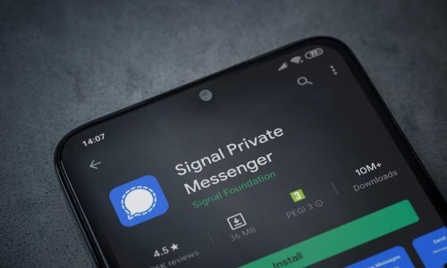 Hrpa korisnika WhatsAppa prelazi na Signal, a razlog je navodno i Elon Musk