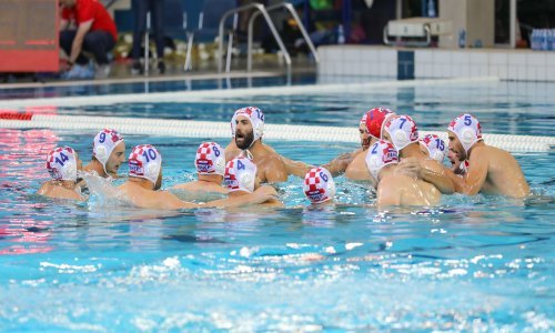 Hrvatski vaterpolisti sa stilom osvojili sedmo mjesto u kvalifikacijama; nemoćna Francuska je potpuno potopljena u Debrecenu