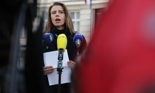 Peović: U čijem je interesu poništenje natječaja za terminal u luci Rijeka?