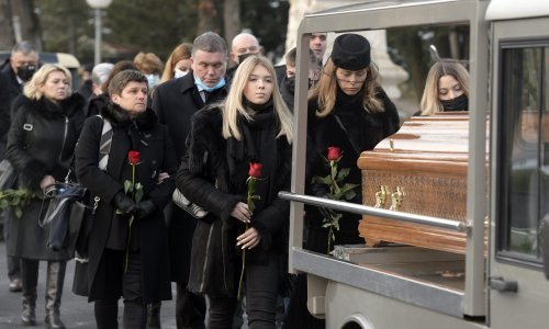 [FOTO] Pogledajte tko je sve bio na posljednjem ispraćaju prerano preminulog šefa Podravke Marina Pucara