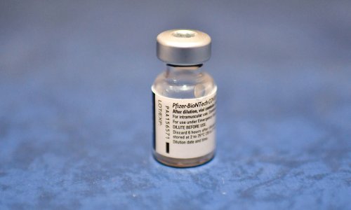 BioNTech će ove godine isporučiti dvije milijarde doza cjepiva protiv covida-19