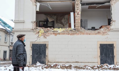 Unatoč potresu, nastava Srednje škole Petrinja počinje u ponedjeljak