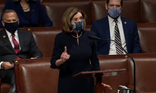 FBI: Prosvjednica je možda pokušala prodati Rusima laptop Nancy Pelosi