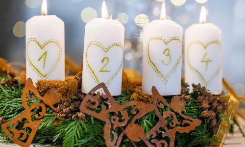 Moderno ili klasično - složite sami lijep adventski vijenac