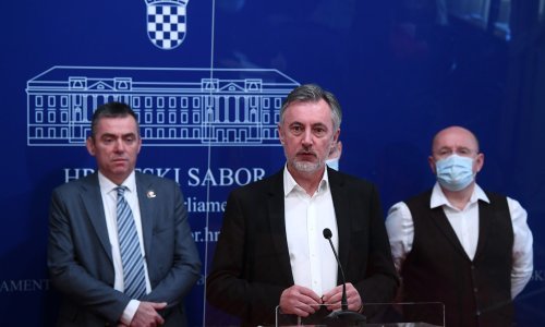 Škoro o popisu izvođača poslijeratne obnove: Imamo faraonski sustav u kojem postoji jedna osoba - predsjednik pobjedničke stranke