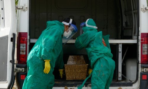 WHO upozorava na katastrofu: Brazil četvrti dan zaredom ima više od tisuću umrlih u 24 sata