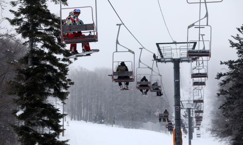 [FOTO/VIDEO] Platak postao zamjena za skupe europske skijaške destinacije