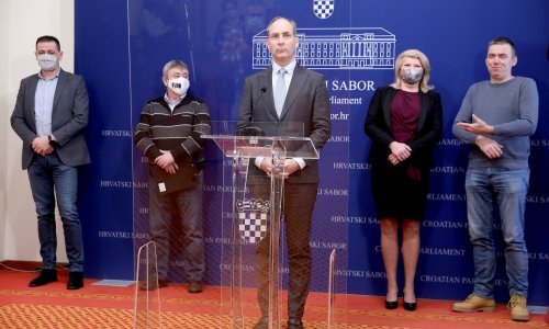 [VIDEO] Bartulica o potresu: Javna uprava na čelu s Vladom živi u parlalenom svijetu u odonosu na obične građane