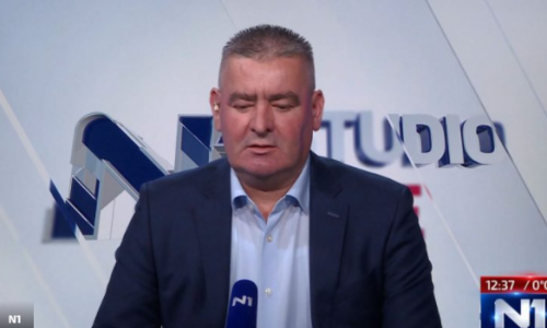 Voditelj Pleterova restorana u Petrinji objasnio kako je organizirana kuhinja i dostava obroka: Žao mi je ljudi koji tamo rade