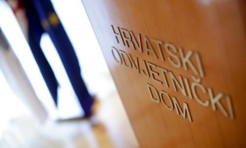 Udruga Lipa traži da se ukine zabrana oglašavanja za odvjetnike