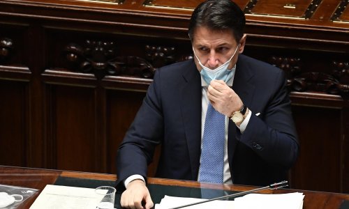Conte preživio glasanje u Zastupničkom domu, ali podrška Senata je upitna