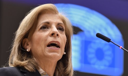 EU pritišće AstraZenecu: Kome ste isporučili dosad proizvedene doze?